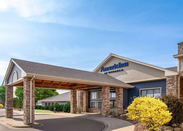Americinn By Wyndham Shakopee Near Amphitheater